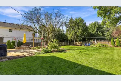 1033 N Brainard Street, Naperville, IL 60563 - Photo 31