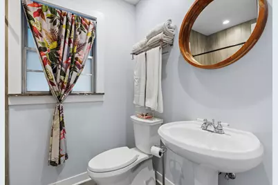 350 Homewood Avenue, Libertyville, IL 60048 - Photo 23
