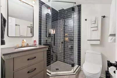 208 N Willow Road, Elmhurst, IL 60126 - Photo 25
