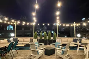225 W Huron St, Chicago, IL 60654 - Photo 15