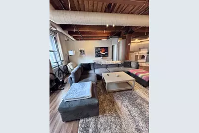 225 W Huron Street #316, Chicago, IL 60654 - Photo 5