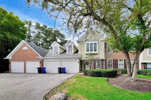 1012 Butternut Ln, Mount Prospect, IL 60056 - Photo 1