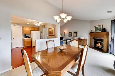 1012 Butternut Lane #D, Mount Prospect, IL 60056 - Photo 9