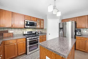 6142 Autumn Ridge Dr, Plainfield, IL 60586 - Photo 9