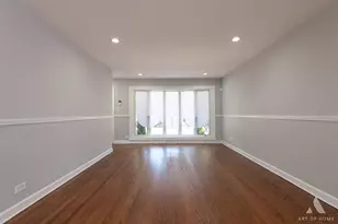 8810 S Euclid Ave, Chicago, IL 60617 - Photo 9