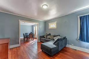 4947 W Deming Pl, Chicago, IL 60639 - Photo 5