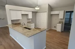3064 Long Grove Ln, Aurora, IL 60504 - Photo 9