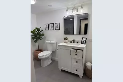 5214 W Schubert Avenue, Chicago, IL 60639 - Photo 21