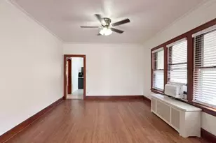 5214 W Schubert Ave, Chicago, IL 60639 - Photo 7