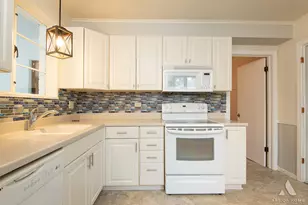 17633 Hillside Ave, Homewood, IL 60430 - Photo 19