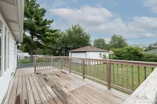 17633 Hillside Ave, Homewood, IL 60430 - Photo 9