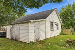 510 13th Ave, Sterling, IL 61081 - Photo 13