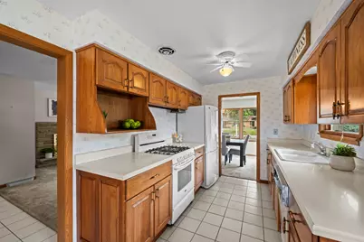 806 S Elm Street, Mount Prospect, IL 60056 - Photo 27