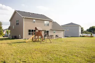 465 E Bethel Dr, Bourbonnais, IL 60914 - Photo 33