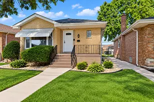 12334 S Loomis St, Calumet Park, IL 60827 - Photo 1