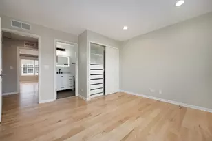 8602 Grove St, Morton Grove, IL 60053 - Photo 15