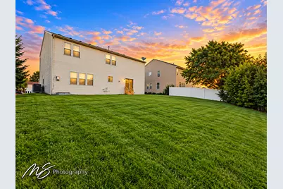 640 Settlement Drive, Maple Park, IL 60151 - Photo 3