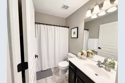 485 Metropolitan Street, Aurora, IL 60502 - Photo 19