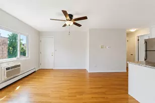 4306 N Keystone Ave, Chicago, IL 60641 - Photo 3