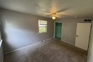 1426 Hanson Dr, Normal, IL 61761 - Photo 29