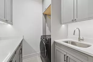3630 N Janssen St, Chicago, IL 60613 - Photo 69