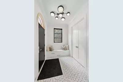 3630 N Janssen Street, Chicago, IL 60613 - Photo 9