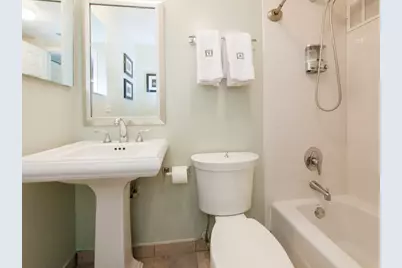 2140 N Lincoln Avenue #5103, Chicago, IL 60614 - Photo 3