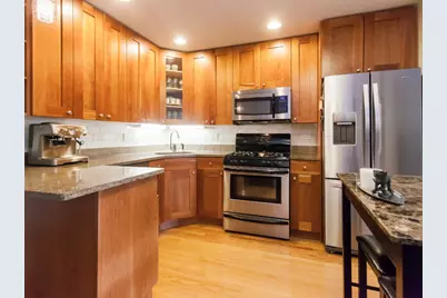 2140 N Lincoln Avenue #5103, Chicago, IL 60614 - Photo 5