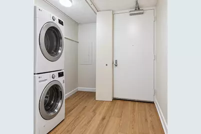 30 E Huron Street #1109, Chicago, IL 60611 - Photo 15