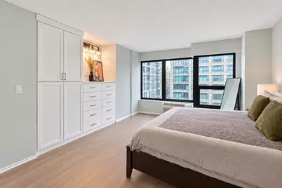 30 E Huron Street #1109, Chicago, IL 60611 - Photo 9