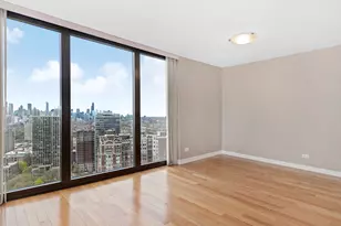 2500 N Lakeview Ave, Chicago, IL 60614 - Photo 11