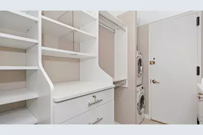 2500 N Lakeview Avenue #3002, Chicago, IL 60614 - Photo 19