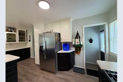 4007 Tonawanda Avenue, Rockford, IL 61108 - Photo 7