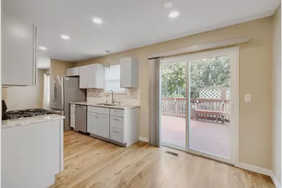 921 Perry Drive #0, Algonquin, IL 60102 - Photo 11