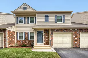 921 Perry Dr, Algonquin, IL 60102 - Photo 1