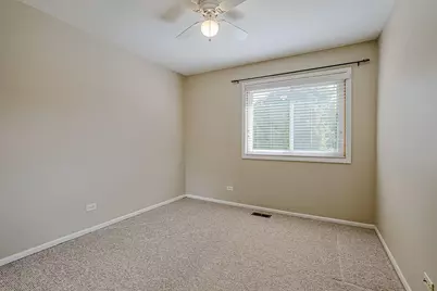485 Esselen Court, Carol Stream, IL 60188 - Photo 25