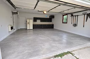 404 E Oak St, Leroy, IL 61752 - Photo 27