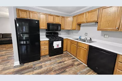 404 E Oak Street, Leroy, IL 61752 - Photo 11