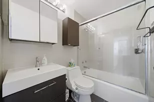 3550 N Lake Shore Dr, Chicago, IL 60657 - Photo 15
