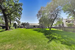 738 Dartmouth Dr, Island Lake, IL 60042 - Photo 29