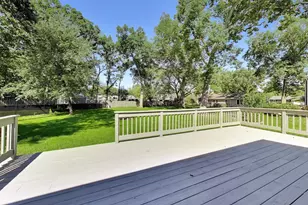 738 Dartmouth Dr, Island Lake, IL 60042 - Photo 21
