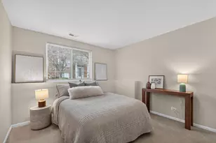 2429 Emily Ln, Elgin, IL 60124 - Photo 29