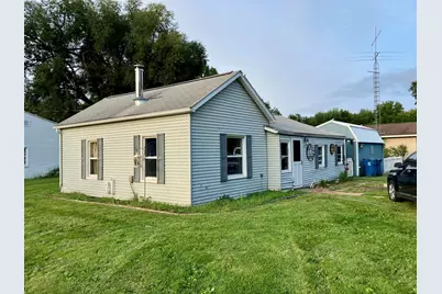 2407 W 3rd Street, Dixon, IL 61021 - Photo 1