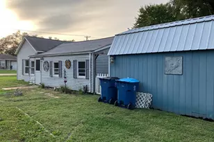 2407 W 3rd St, Dixon, IL 61021 - Photo 25