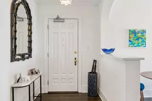 20 E Cedar St, Chicago, IL 60611 - Photo 13