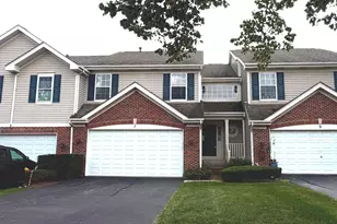 7 Blue Stem Ct, Streamwood, IL 60107 - Photo 1