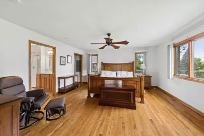 7024 Garden Lane, Bridgeview, IL 60455 - Photo 11
