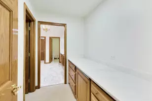 1400 Kurtis Ln, Lake Forest, IL 60045 - Photo 25