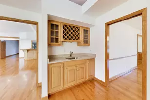 1400 Kurtis Ln, Lake Forest, IL 60045 - Photo 11