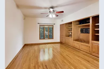 1400 Kurtis Lane, Lake Forest, IL 60045 - Photo 19